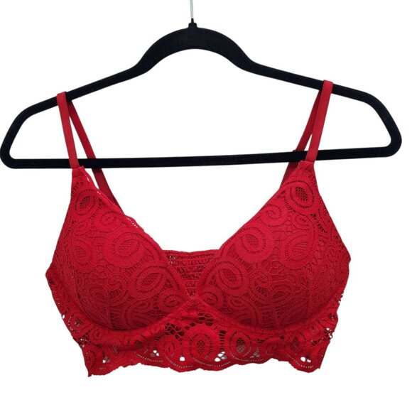 PINK Victoria's Secret Wireless Push‎ Up Red Lace Smocked Back Bralette Size M - Picture 1 of 7